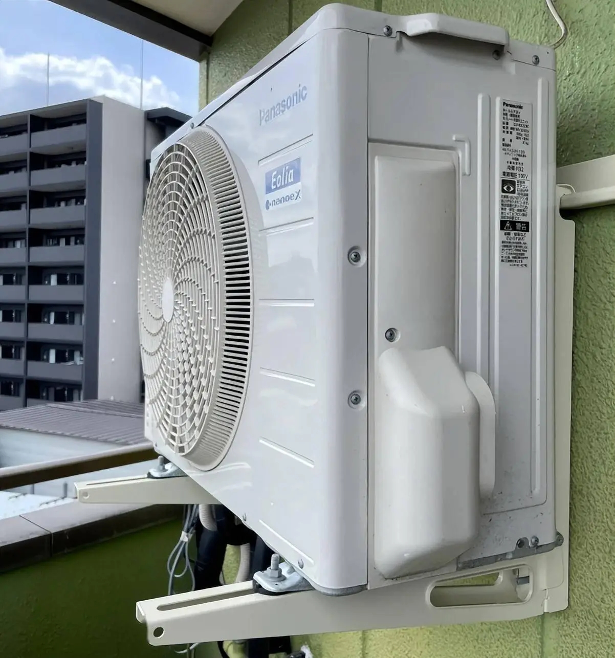 空調(diào)噪音惹人煩？哪種隔音材料最管用？